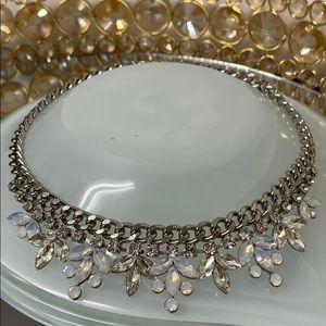 Opal & diamond detailed necklace